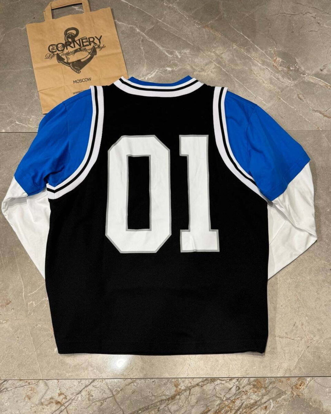 Кофта Balenciaga