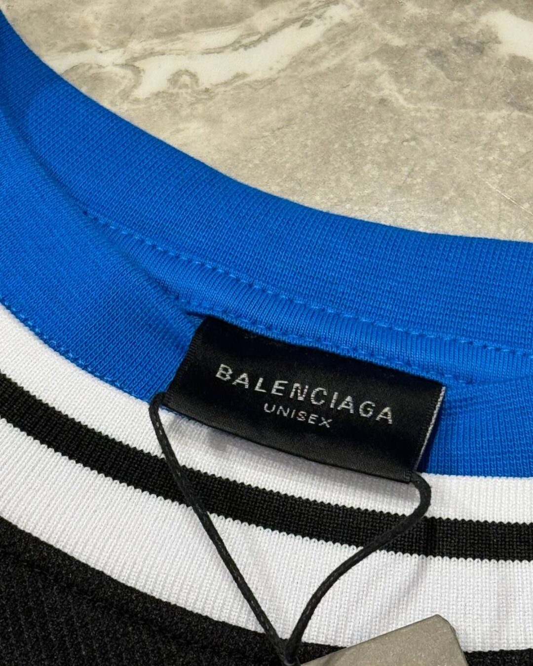 Кофта Balenciaga