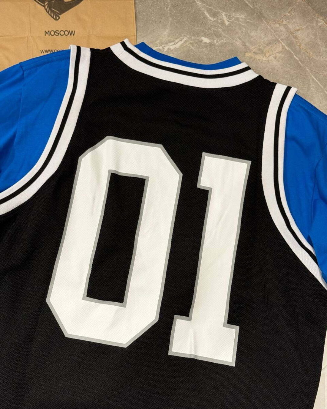 Кофта Balenciaga