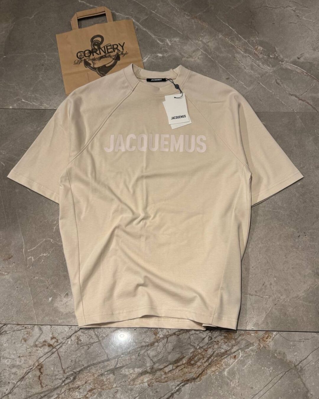 Футболка Jacquemus