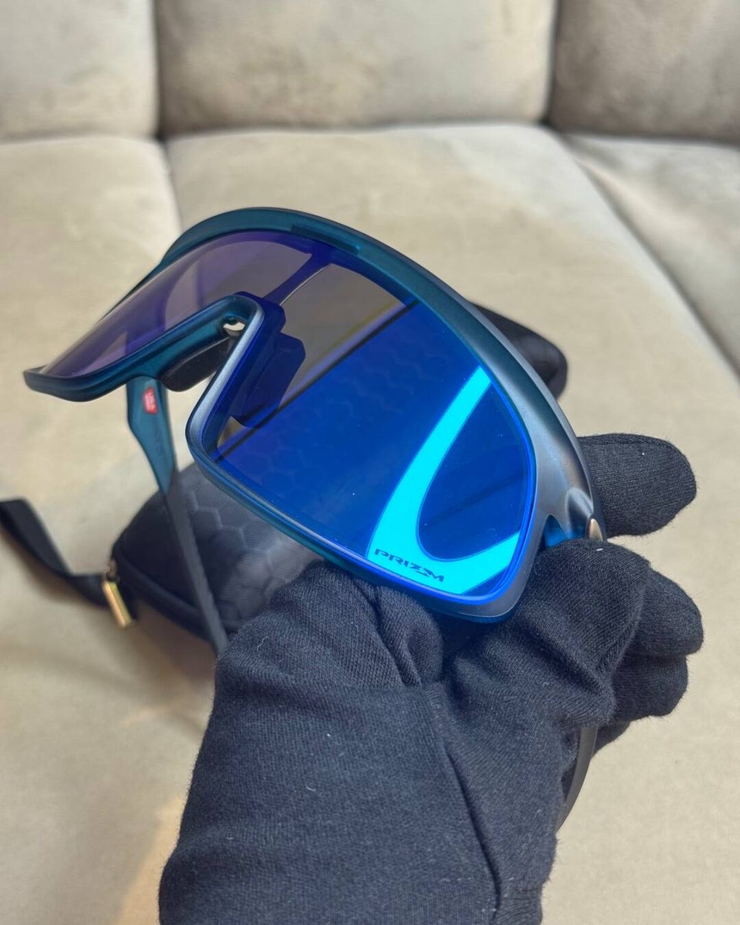 Очки Oakley