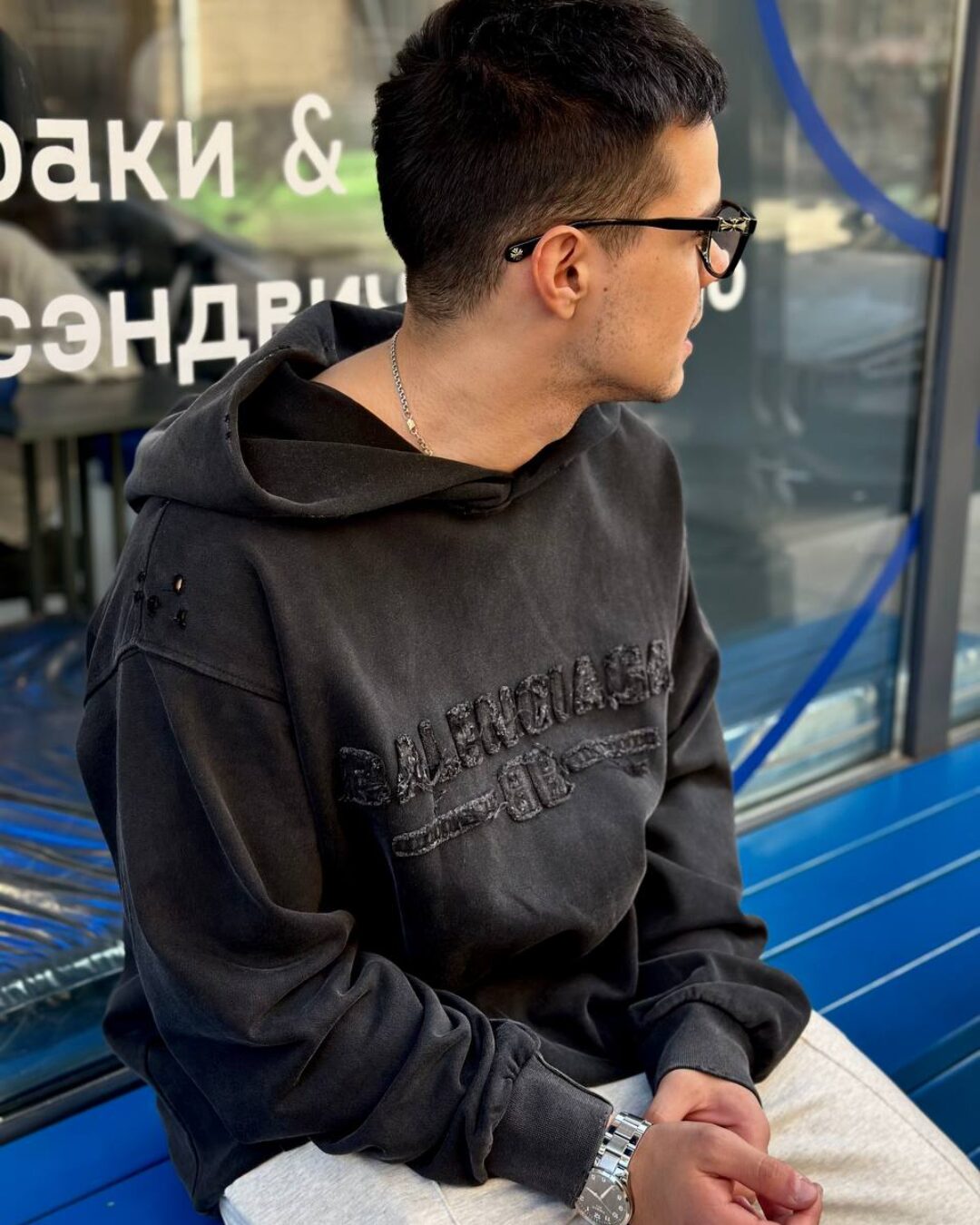 Худи Balenciaga