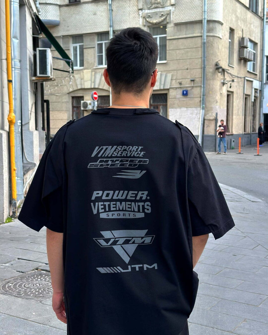 Футболка Vetements Logos