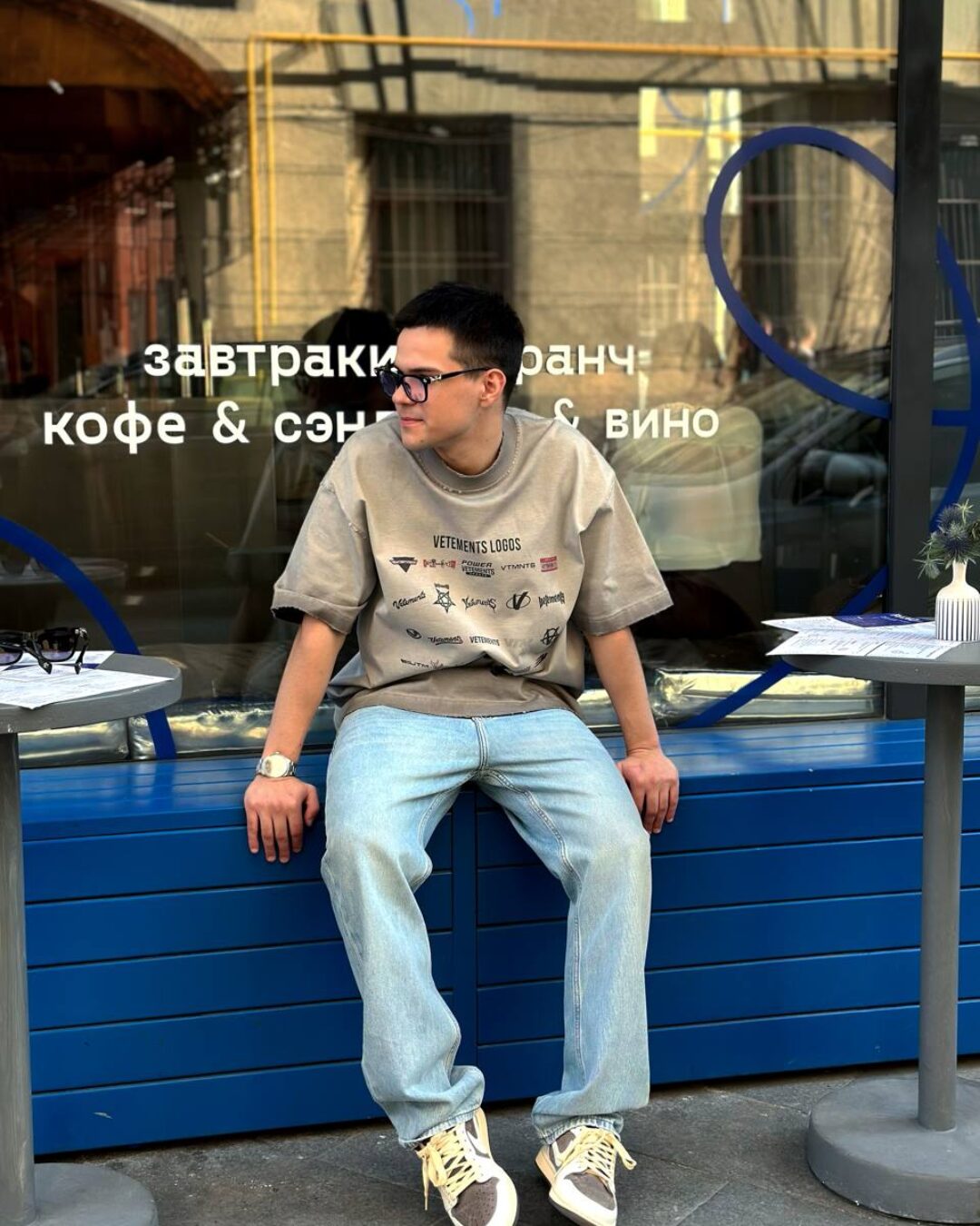 Футболка Vetements Logos