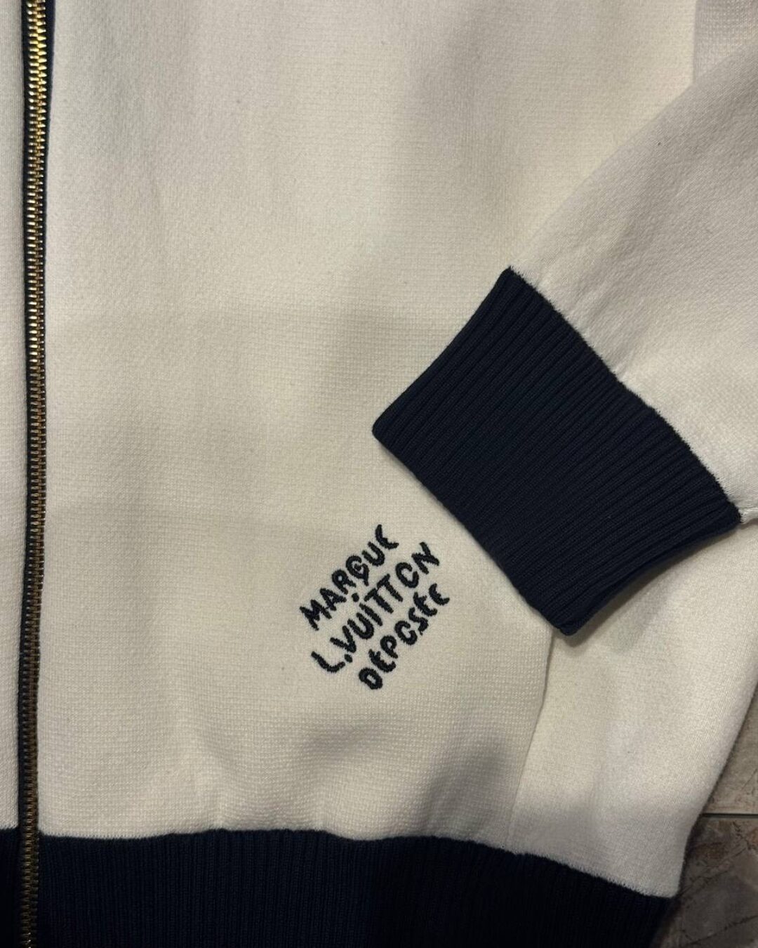 Кофта Louis Vuitton