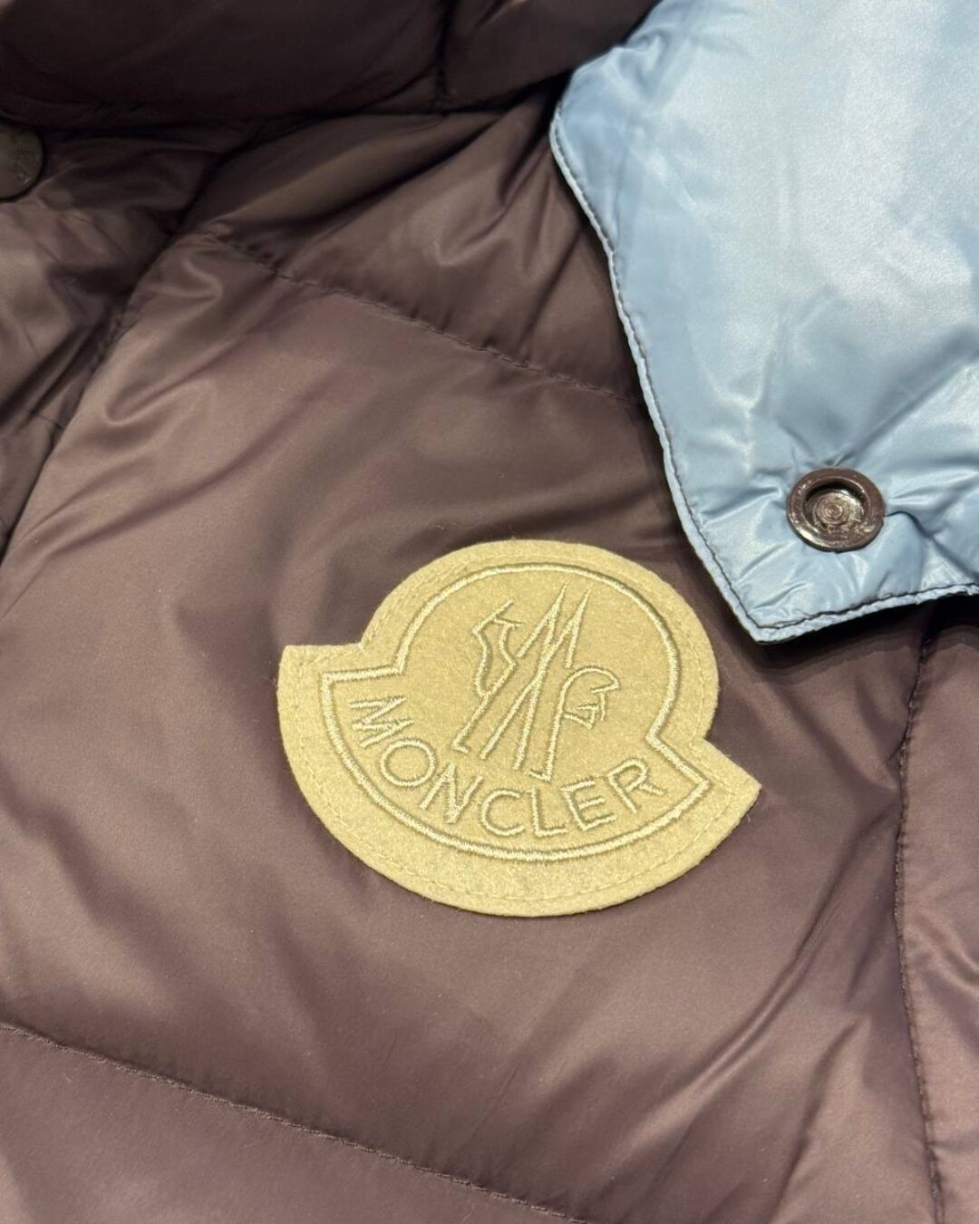 Пуховик Moncler