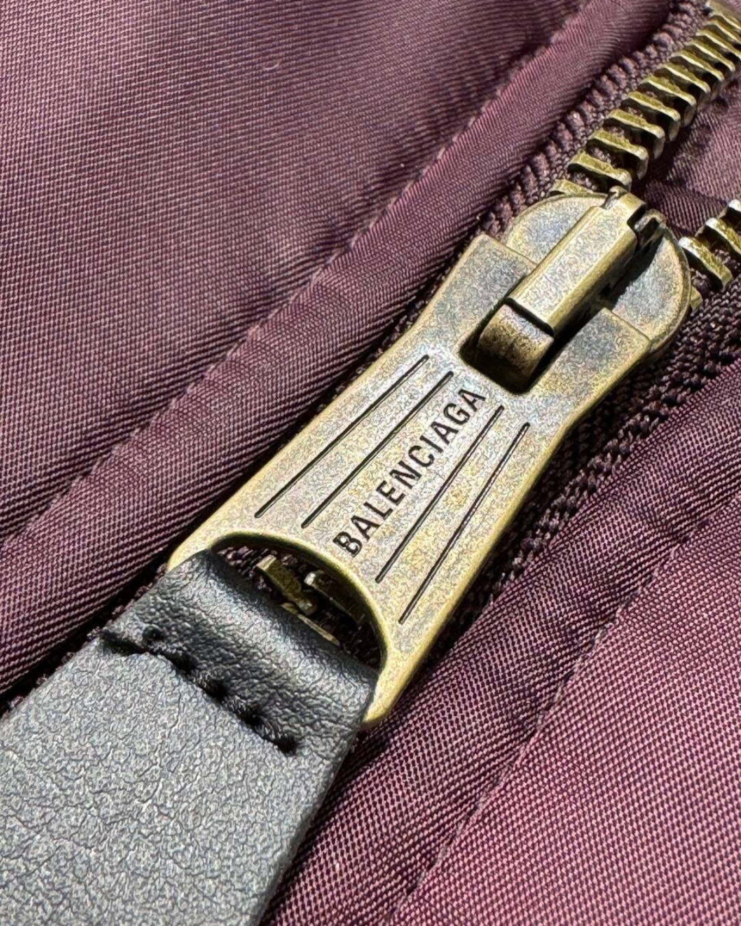 Бомбер Balenciaga — фото 9