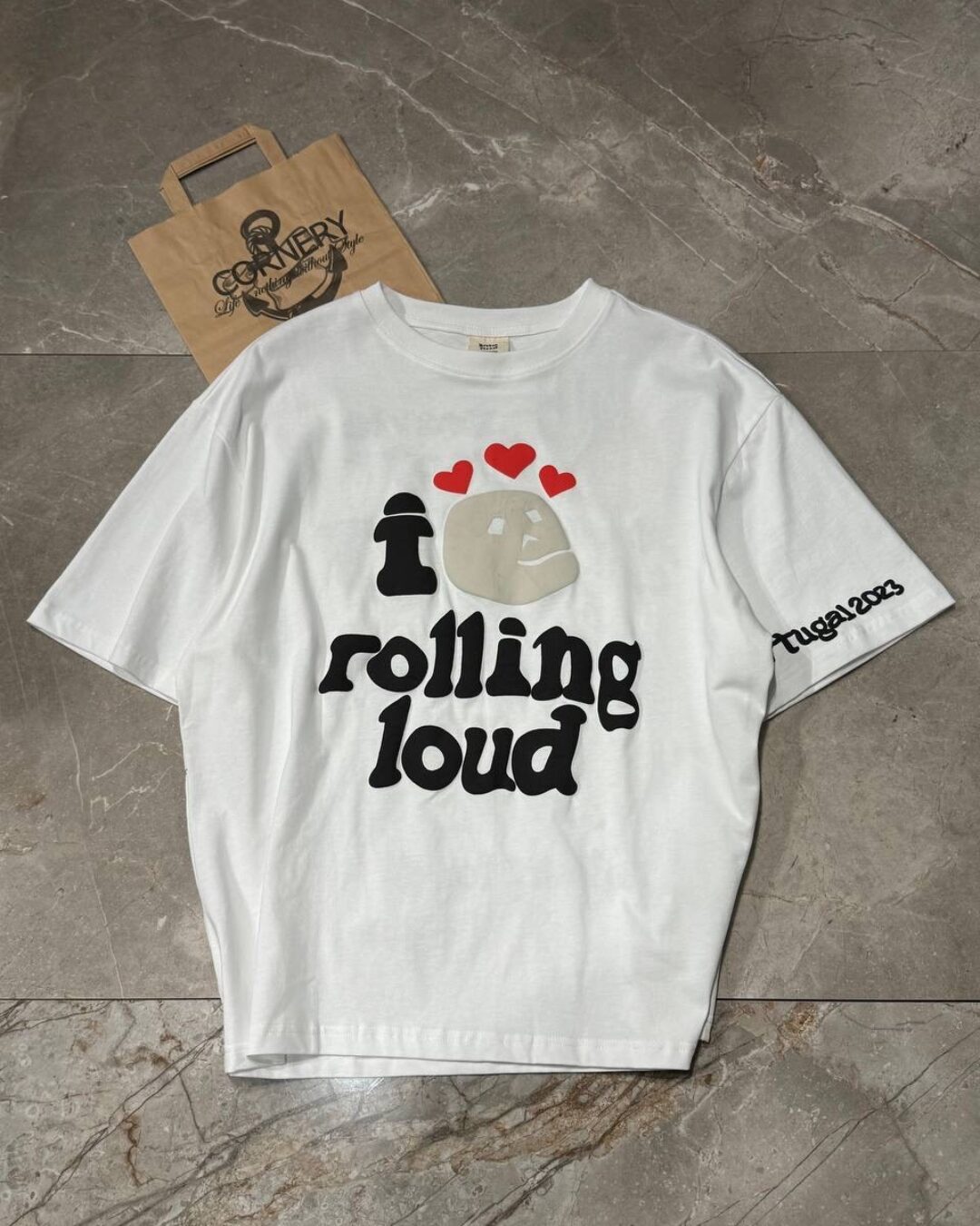 Футболка Broken Planet