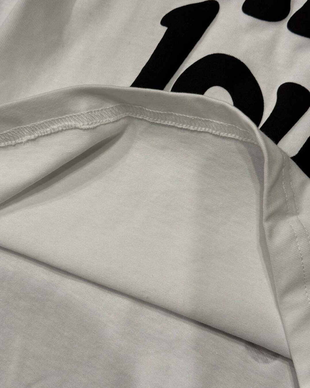 Футболка Broken Planet