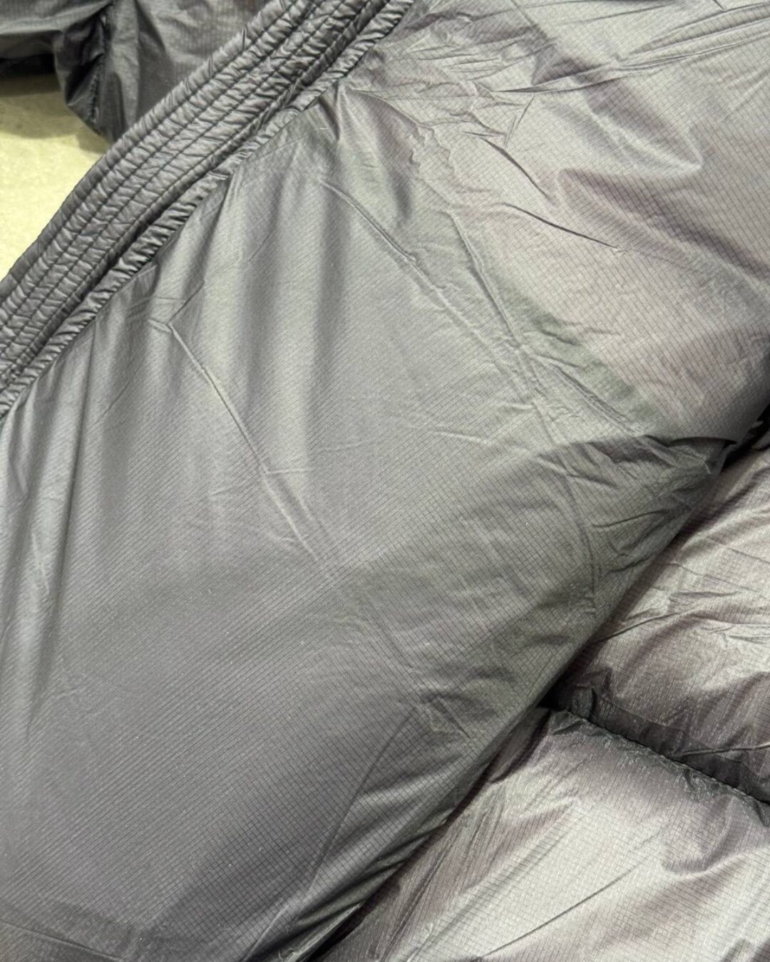 Пуховик Moncler