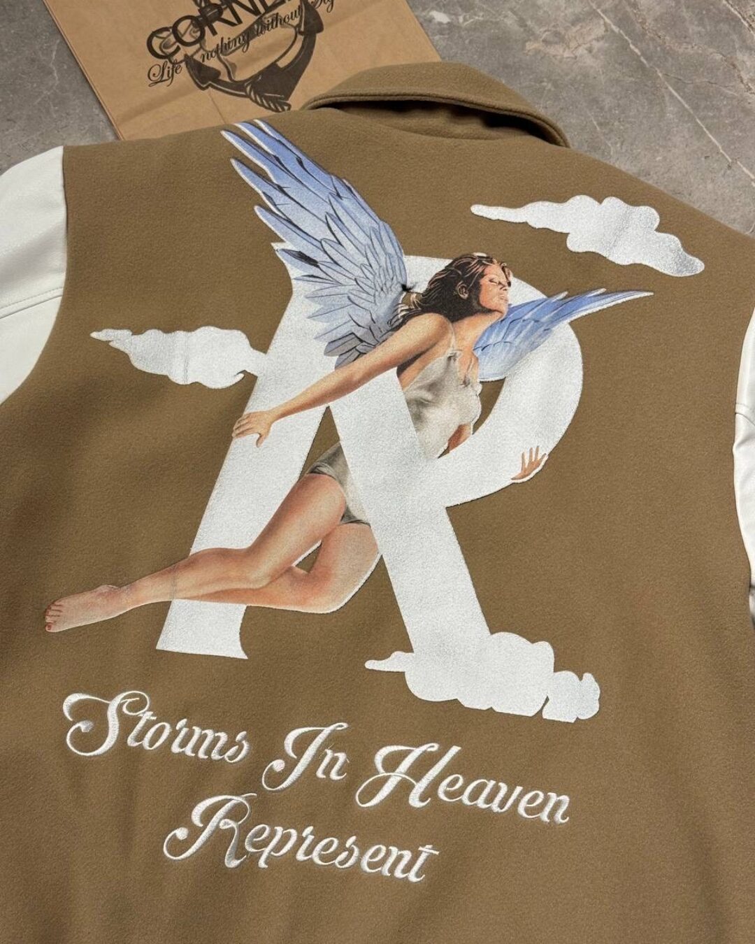 Бомбер Represent