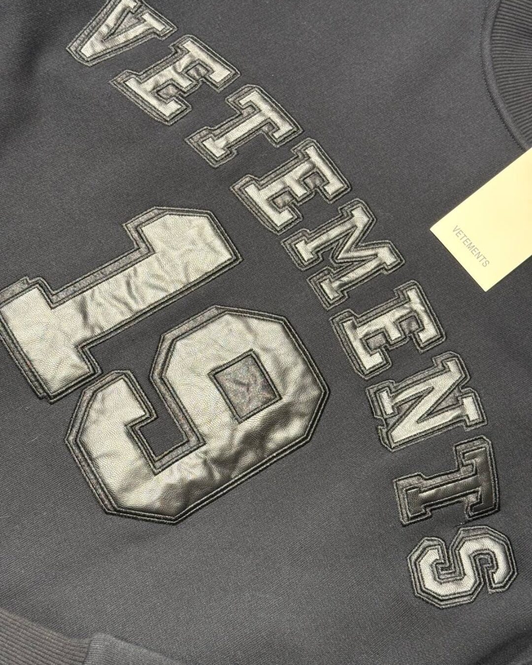 Кофта Vetements