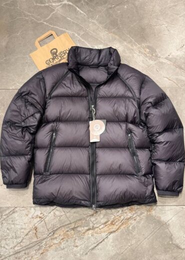 Пуховик Moncler