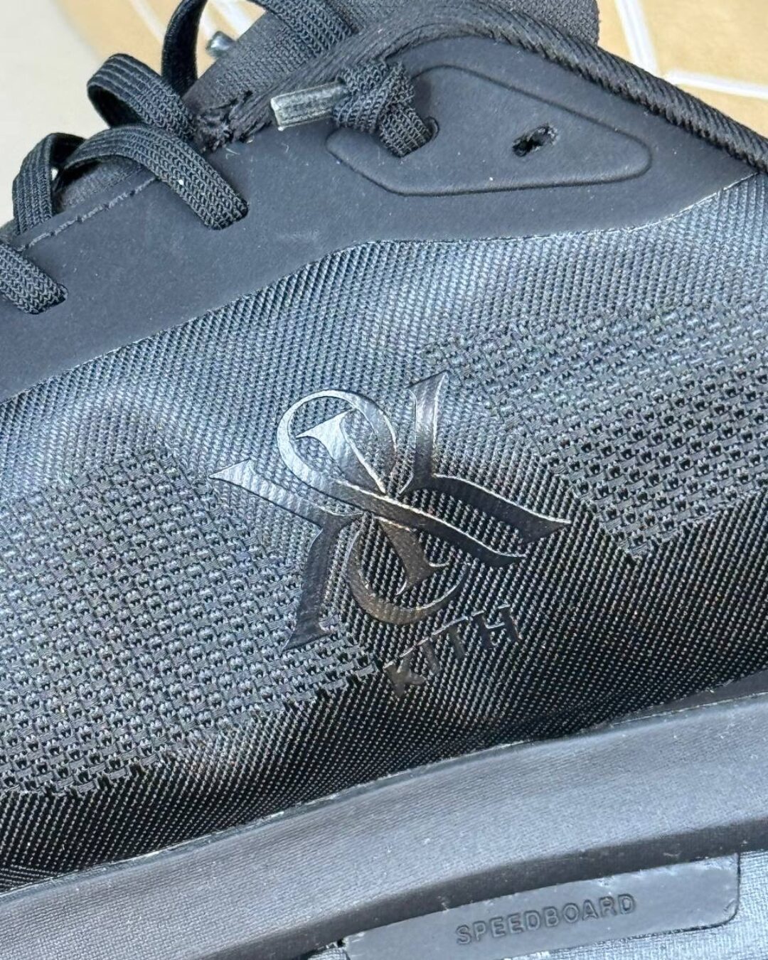 Кроссовки On x Kith