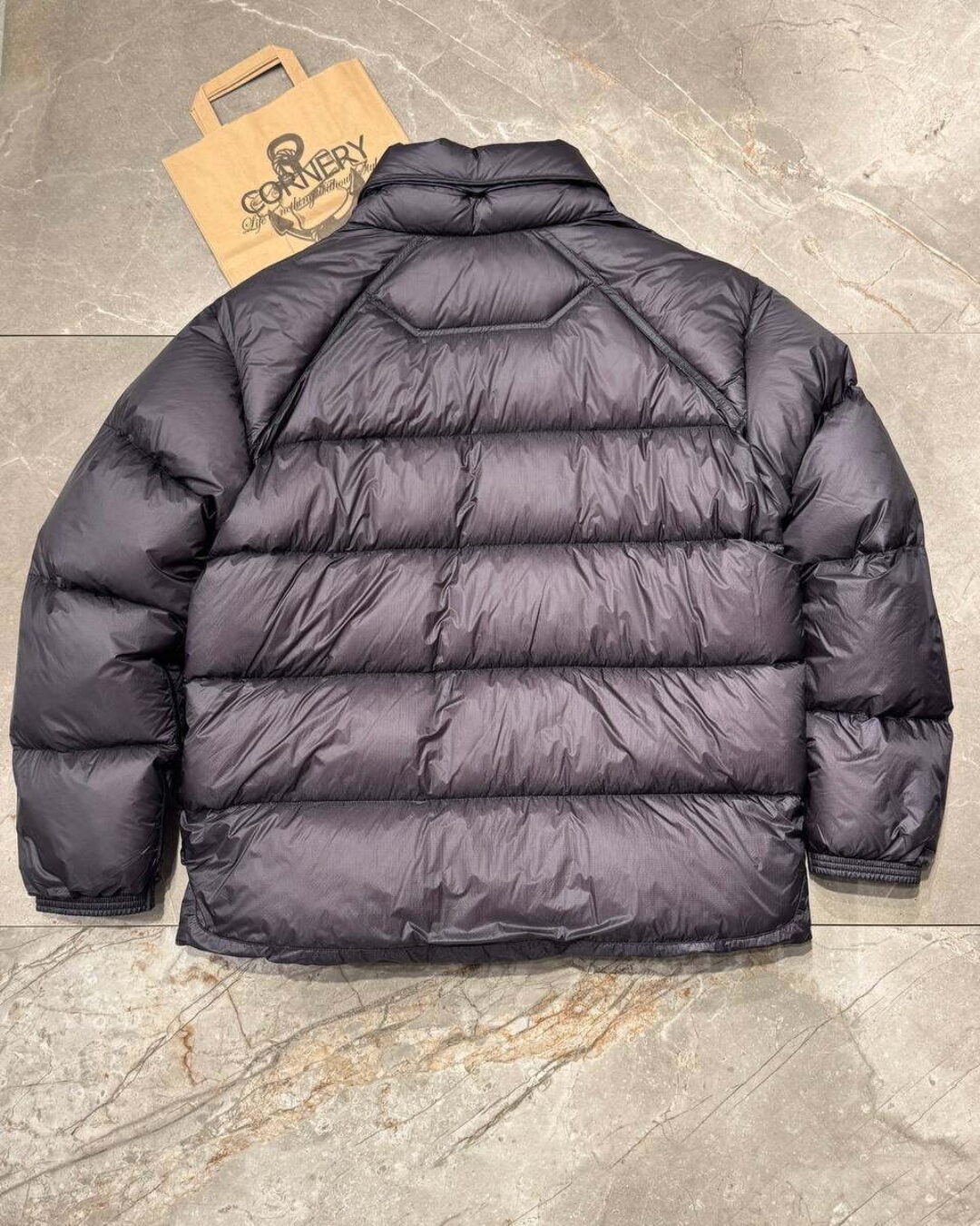 Пуховик Moncler