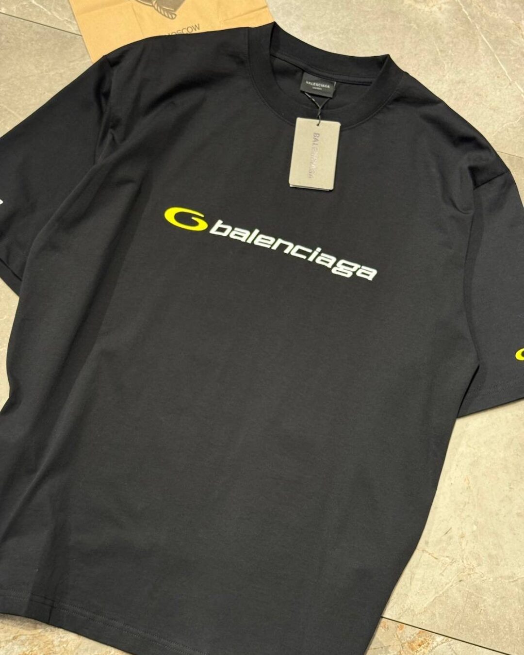 Футболка Balenciaga