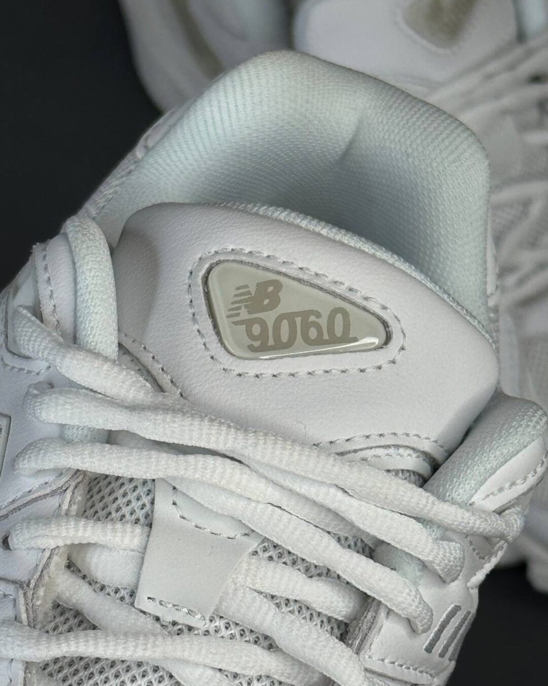 Кроссовки New Balance 9060