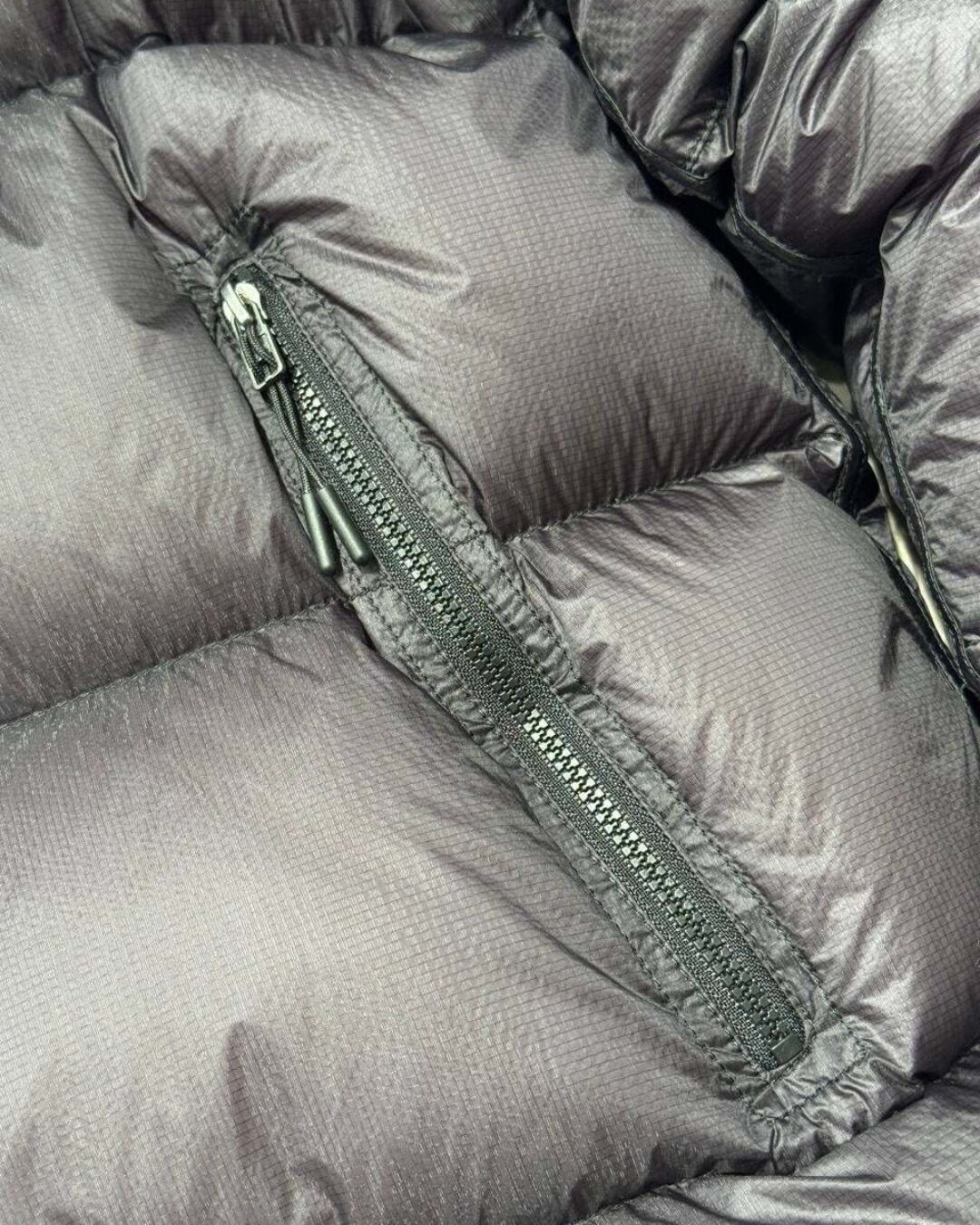 Пуховик Moncler