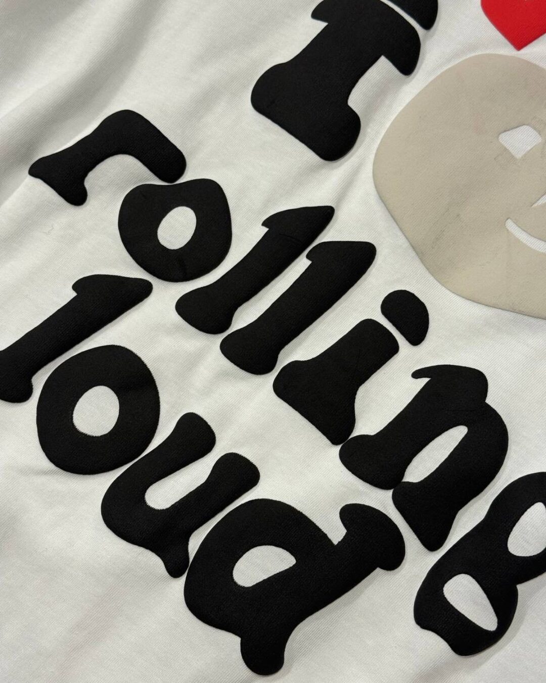 Футболка Broken Planet