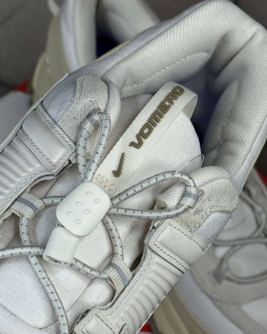 Кроссовки Nike