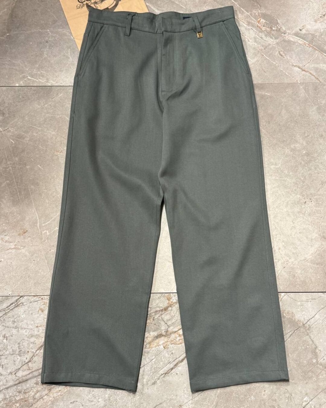 Костюм Louis Vuitton