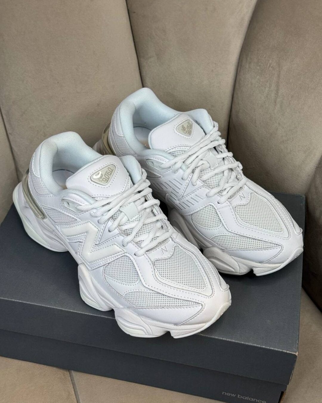 Кроссовки New Balance 9060