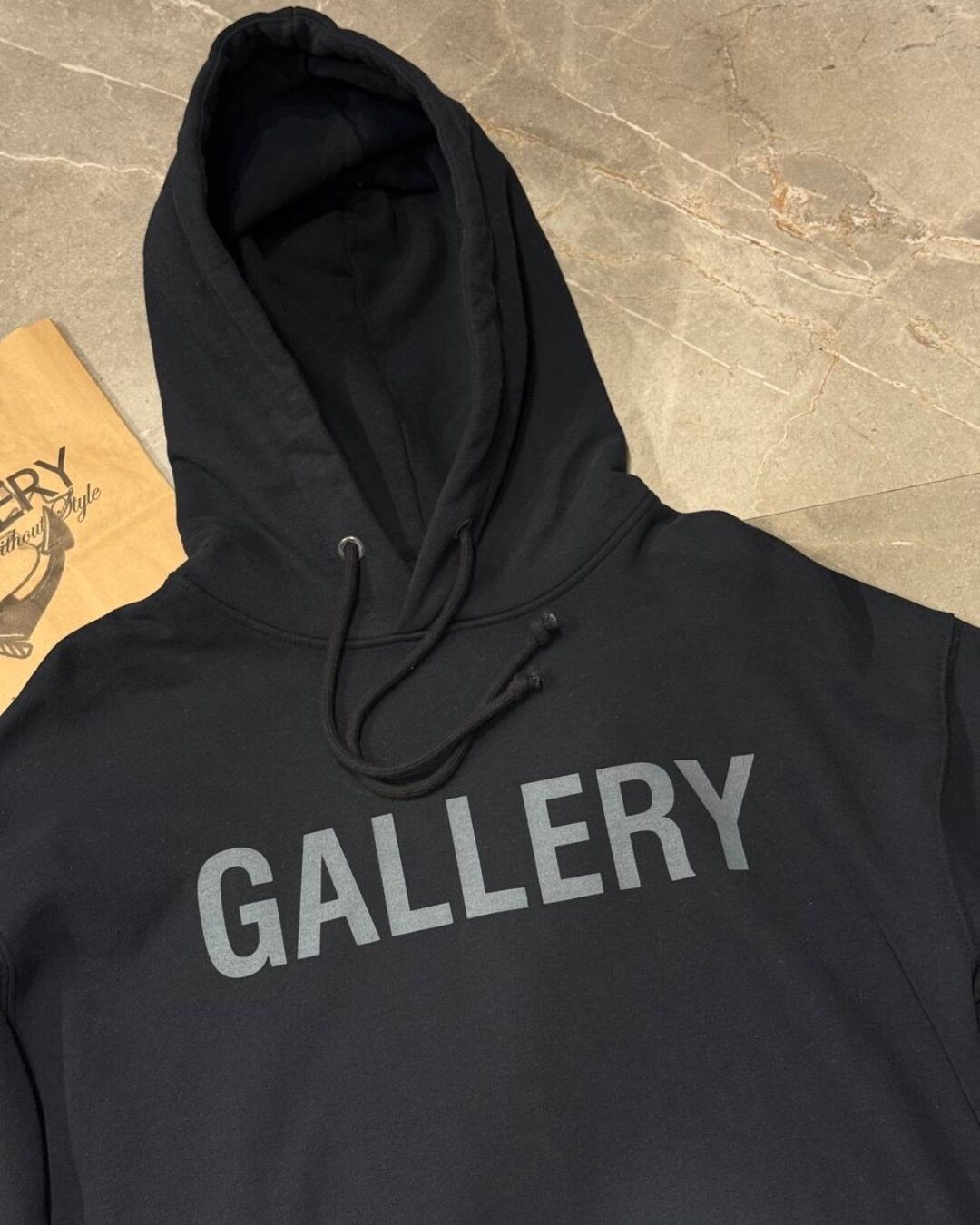 Худи Gallery Dept