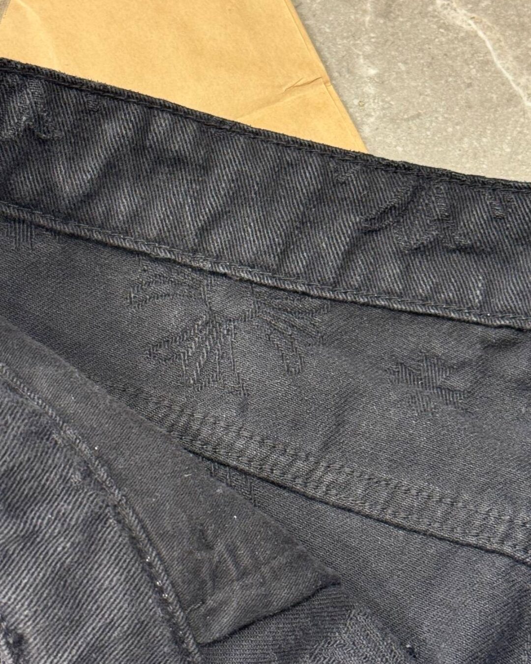 Джинсы Chrome Hearts