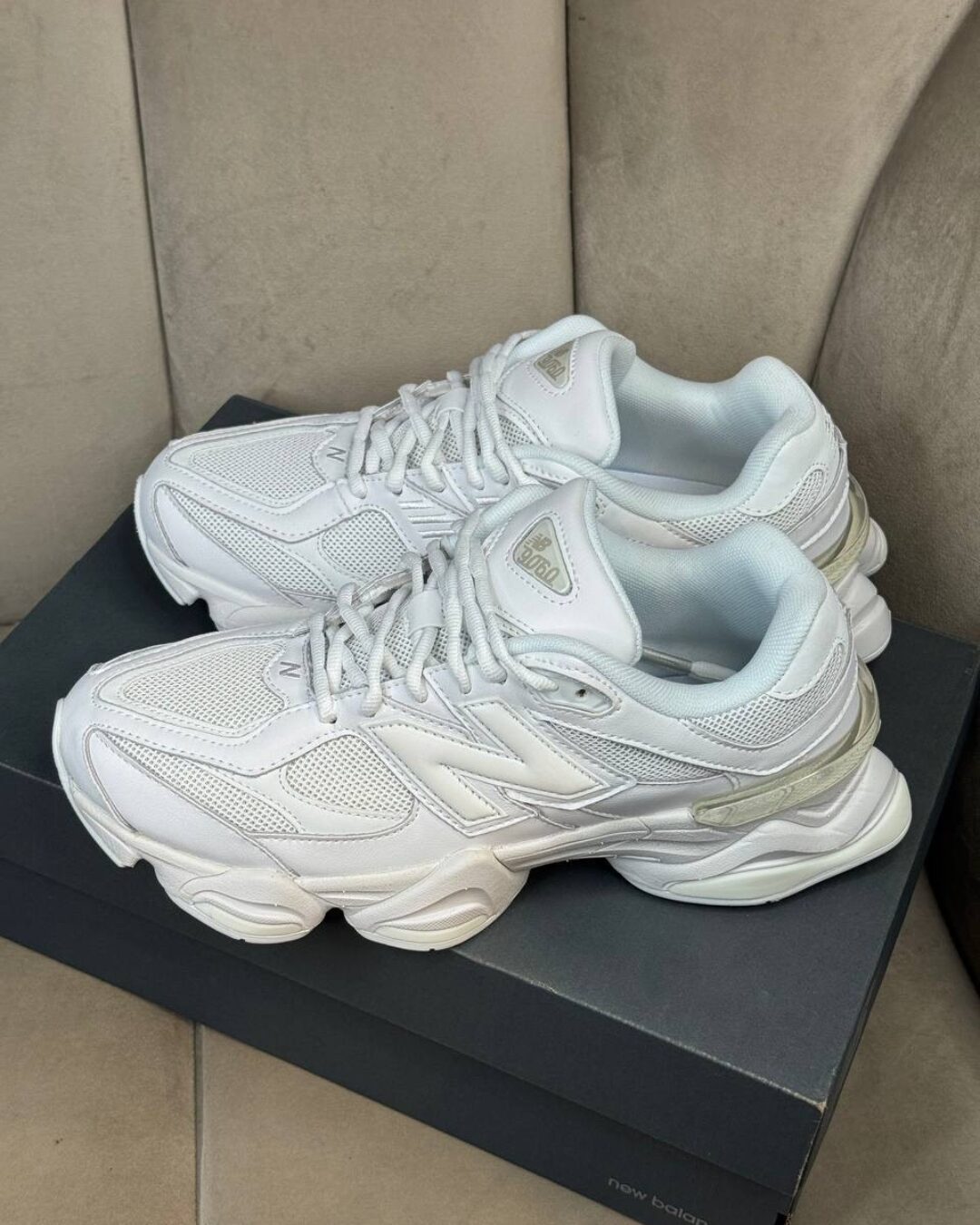 Кроссовки New Balance 9060