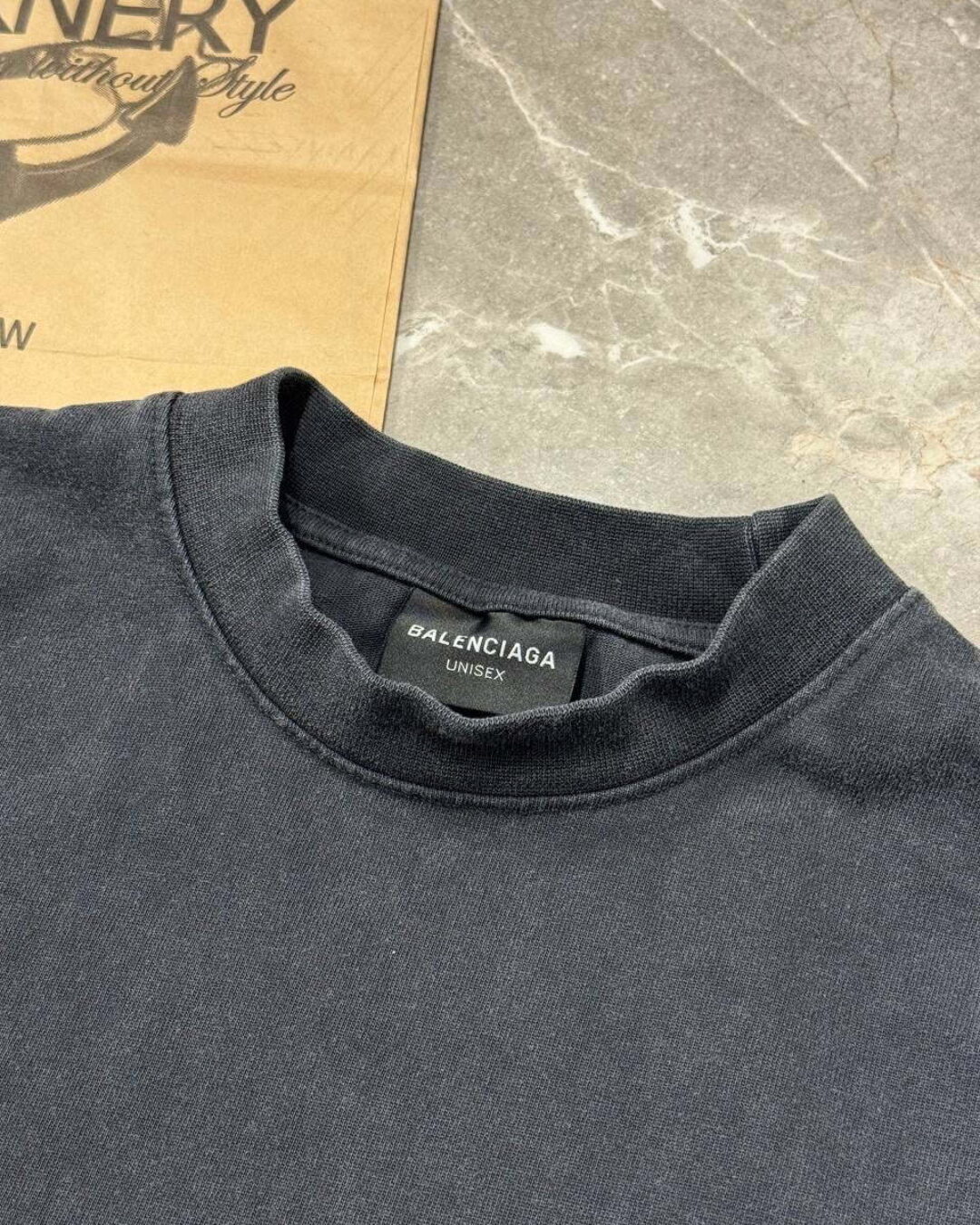 Футболка Balenciaga — фото 7