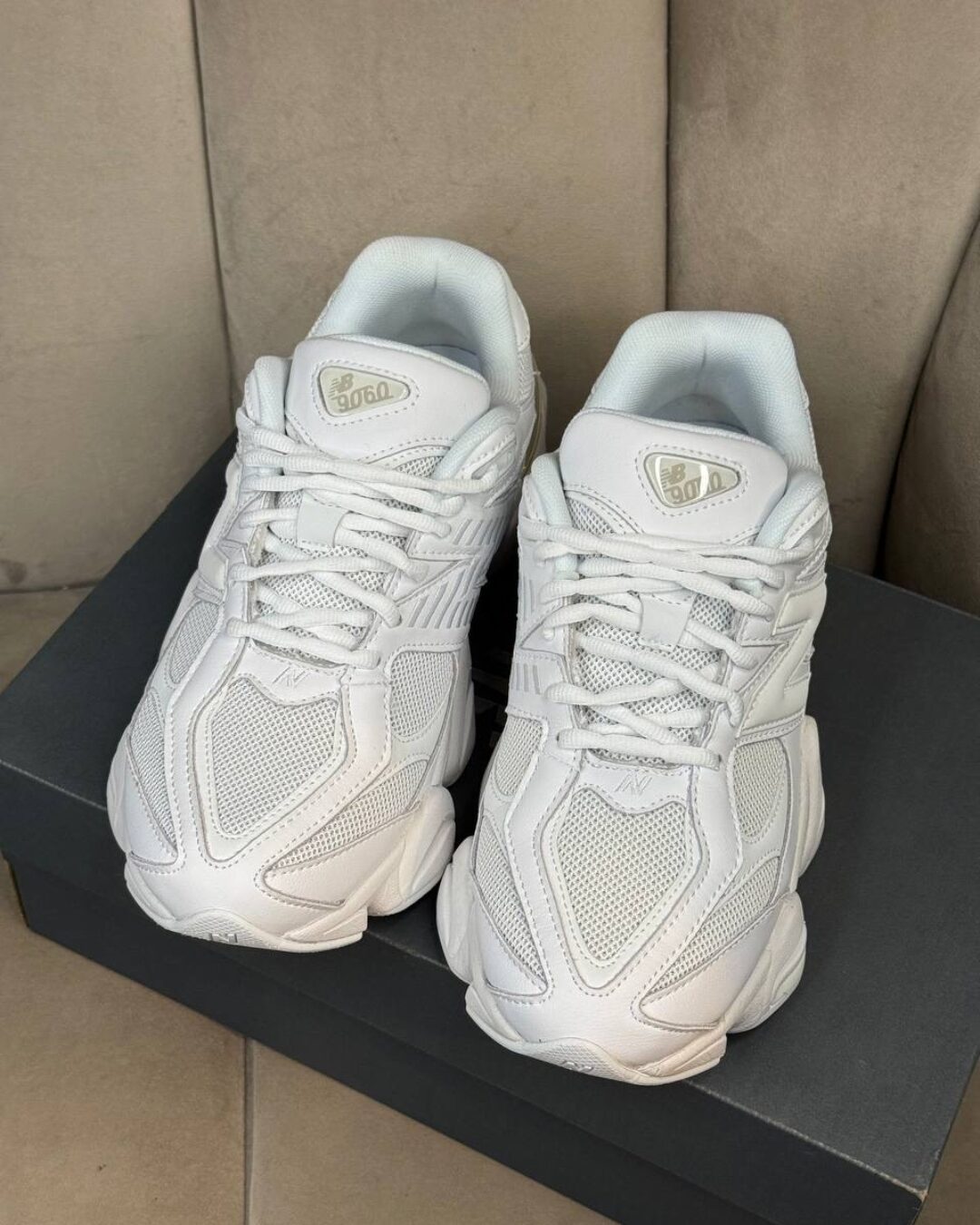 Кроссовки New Balance 9060