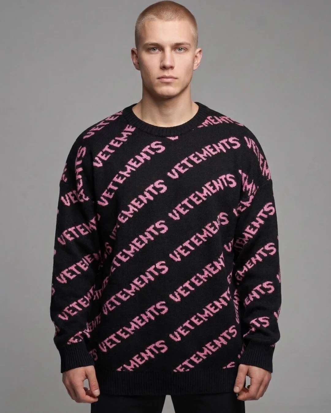 Свитер Vetements