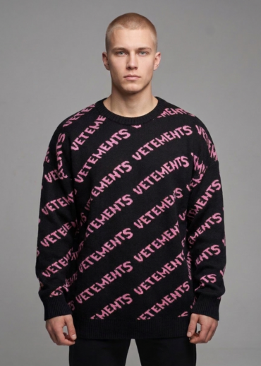 Свитер Vetements