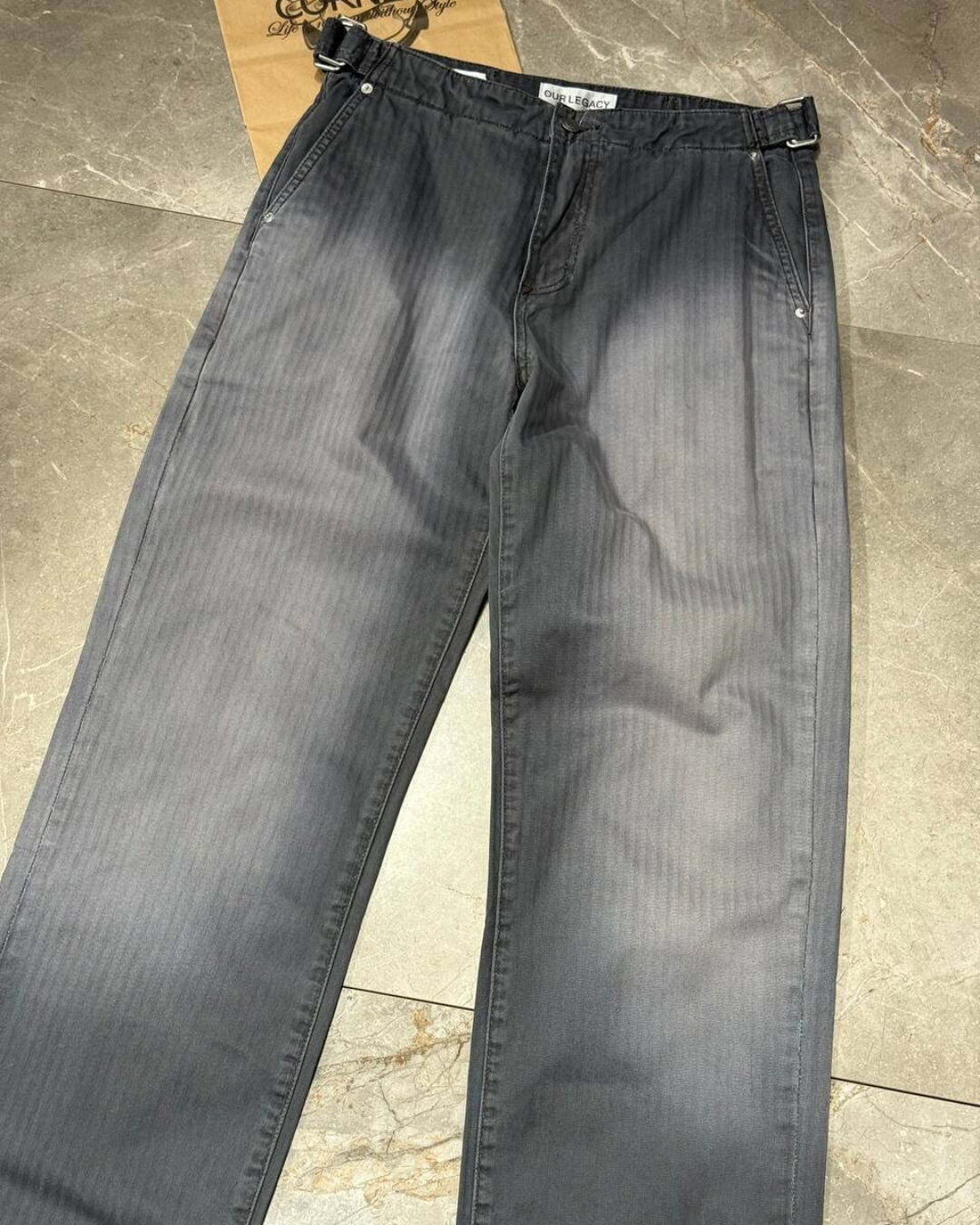 Джинсы Our Legacy