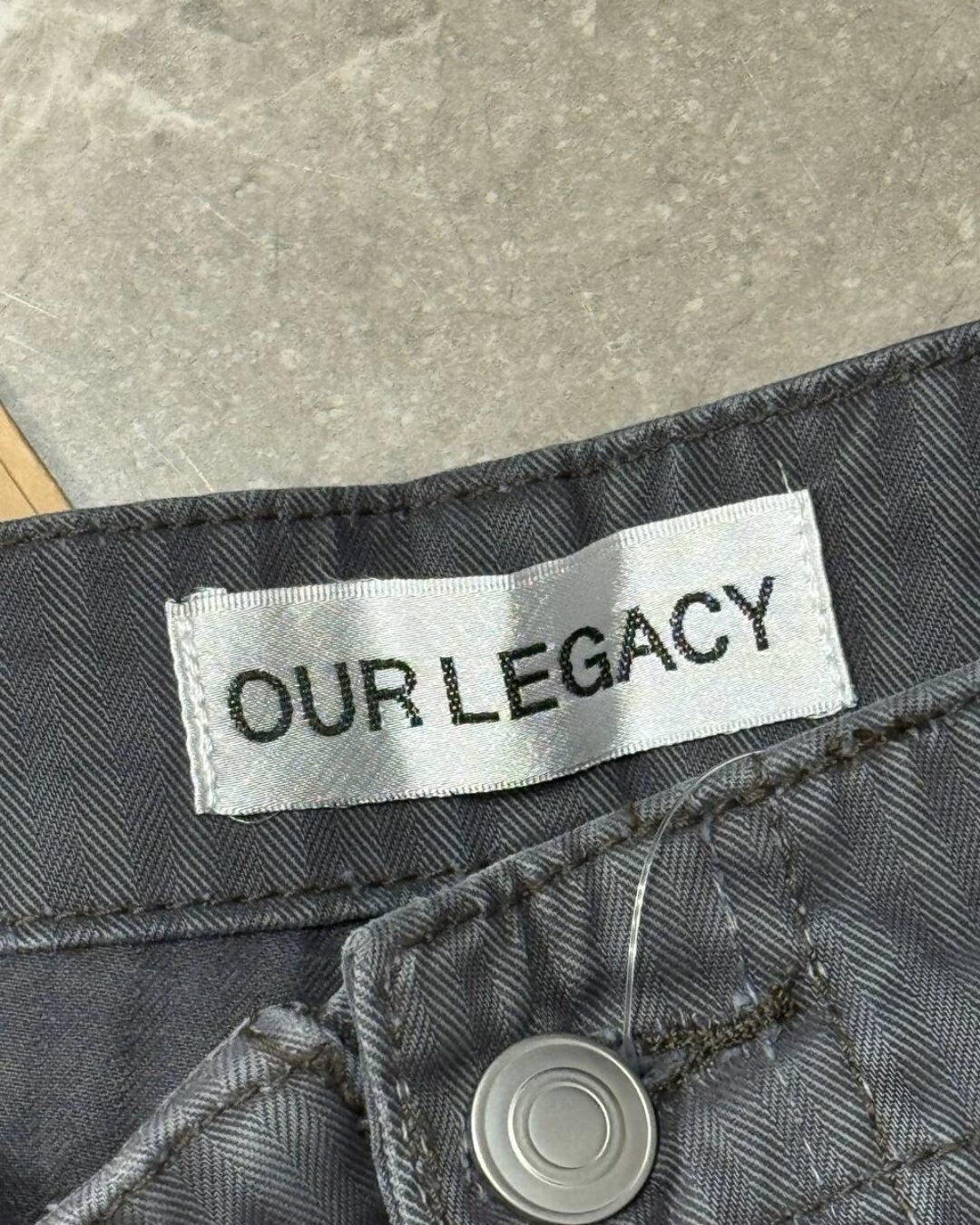 Джинсы Our Legacy