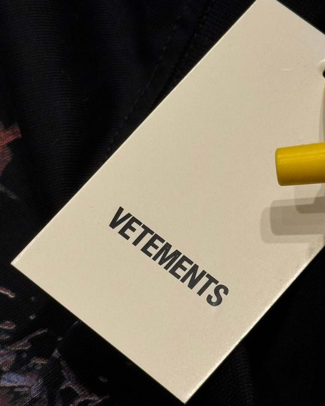 Футболка Vetements