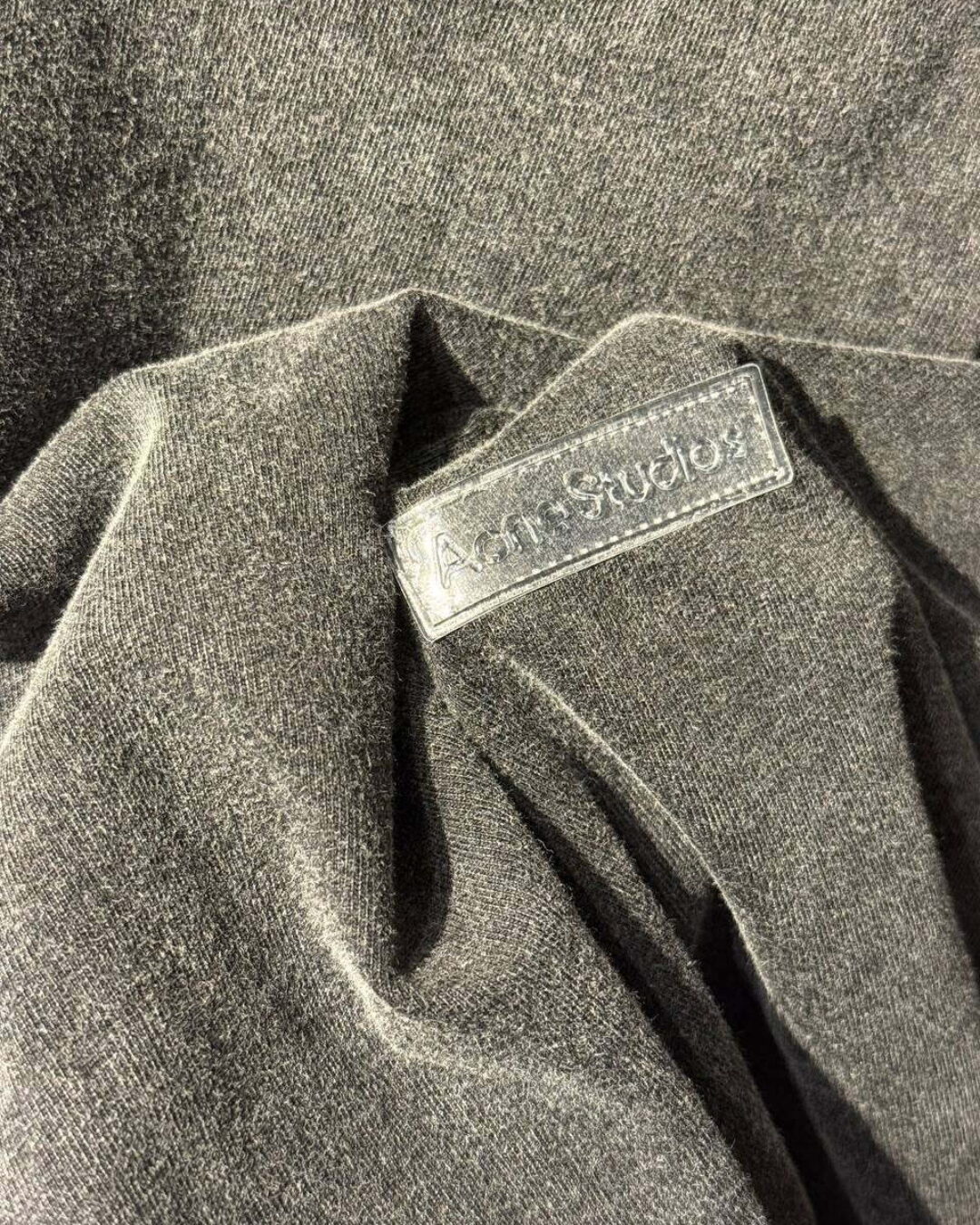 Футболка Acne Studios — фото 9