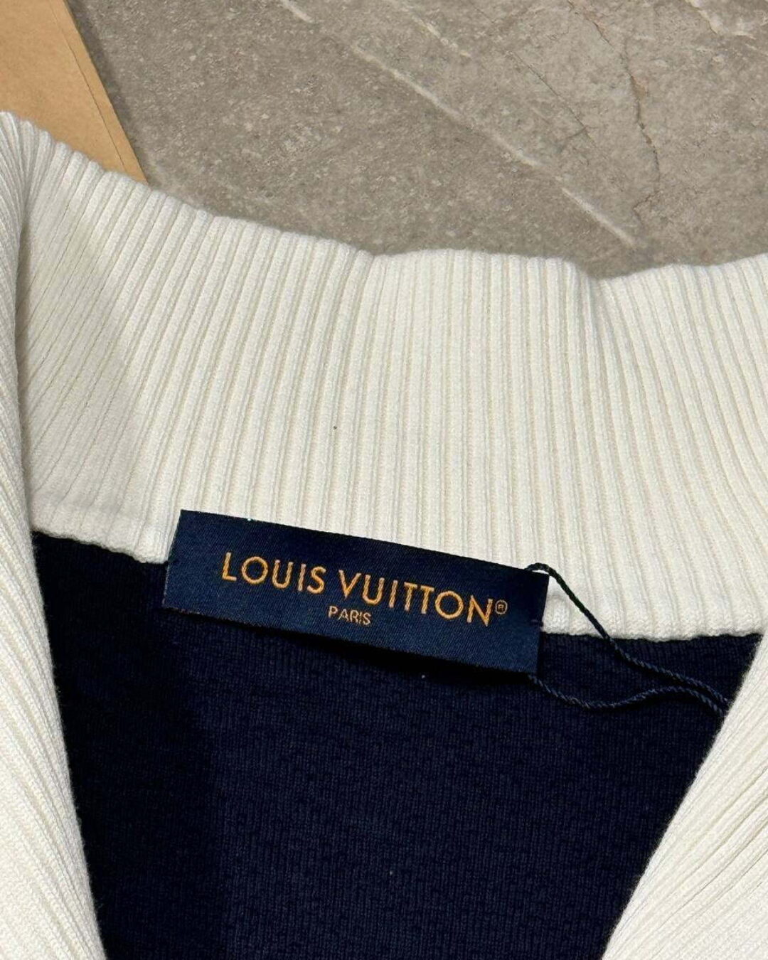Кофта Louis Vuitton — фото 4