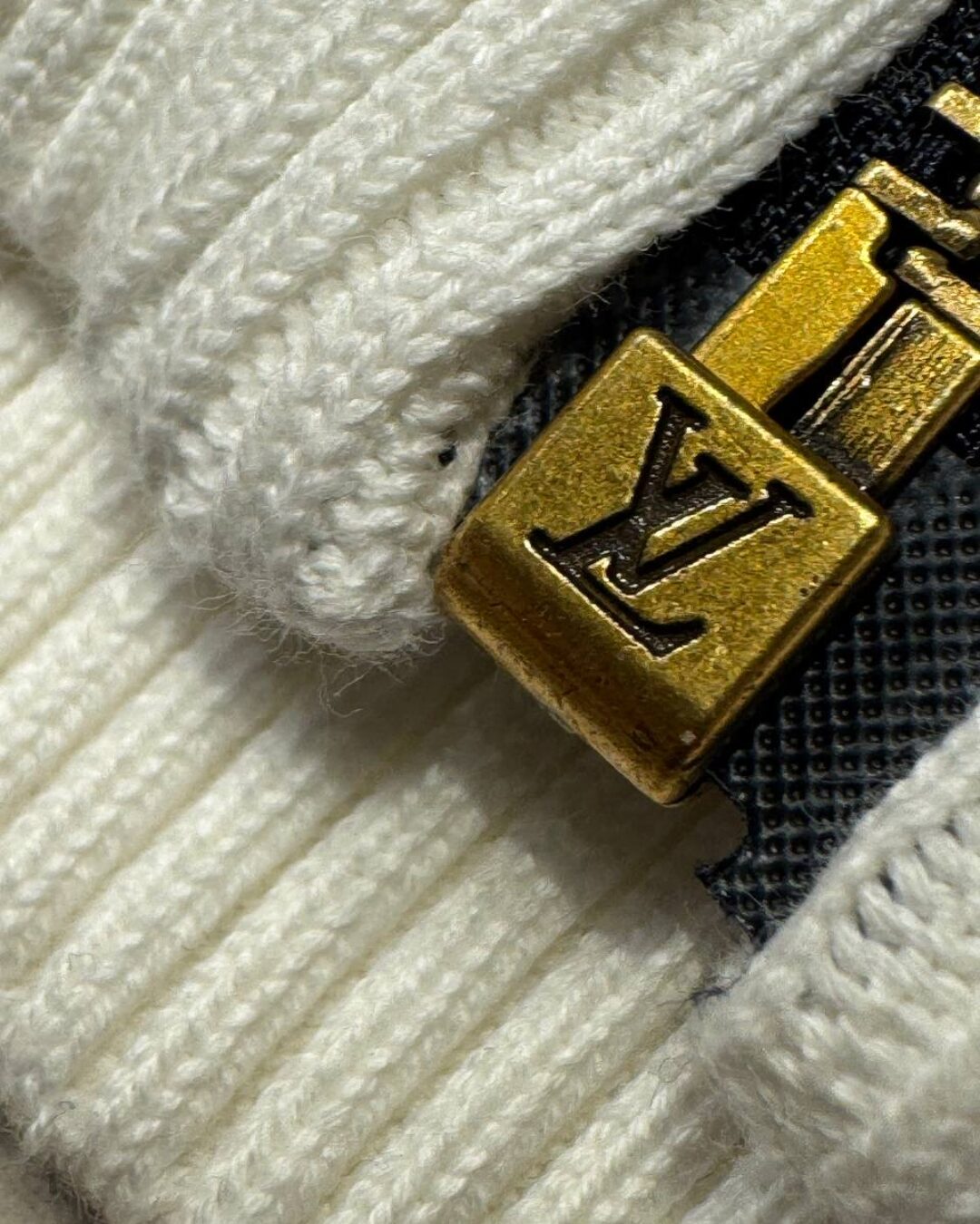Кофта Louis Vuitton