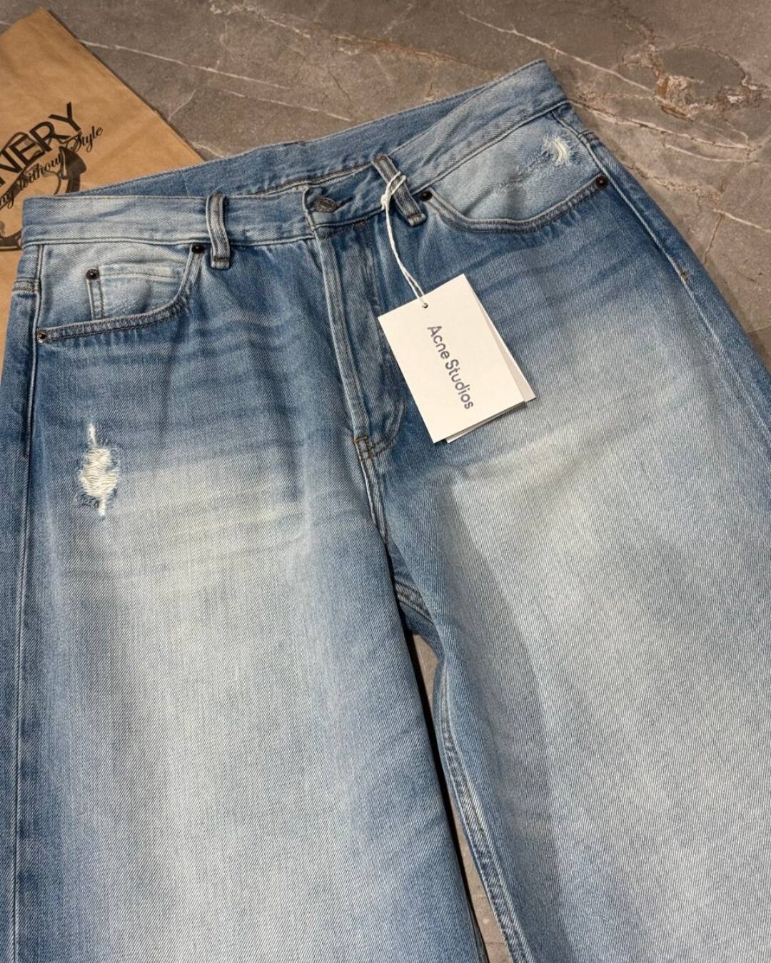 Джинсы Acne Studios