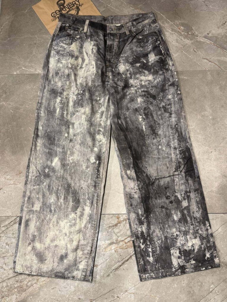 Джинсы Acne Studios