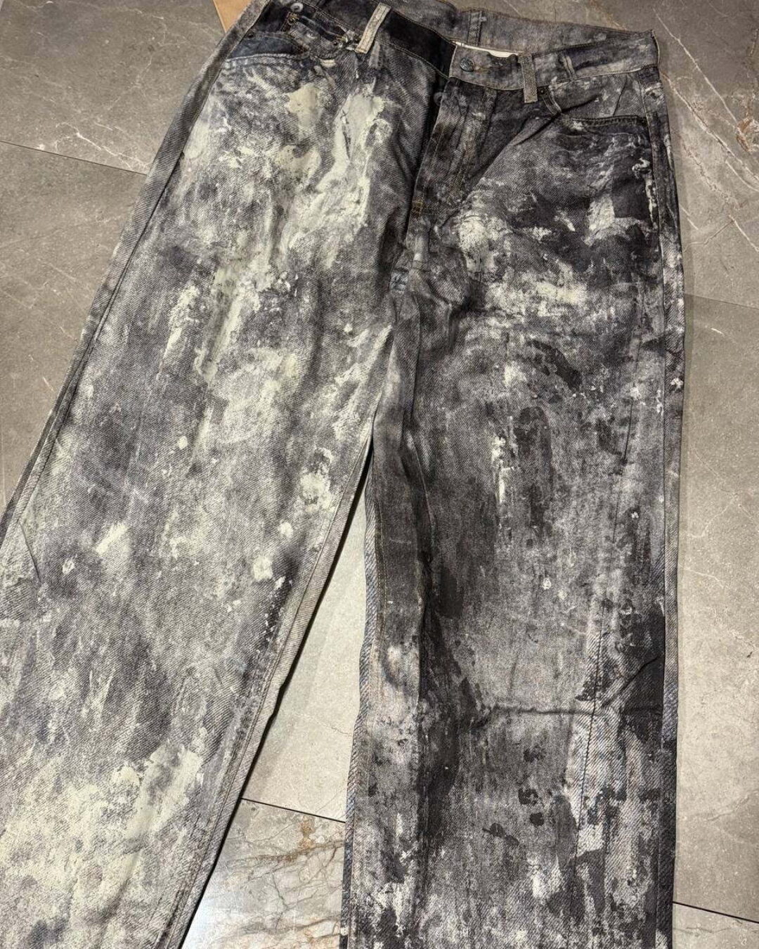 Джинсы Acne Studios