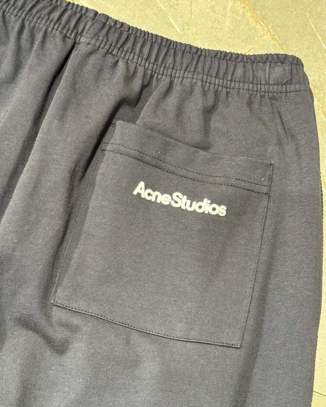 Штаны Acne Studios — фото 9