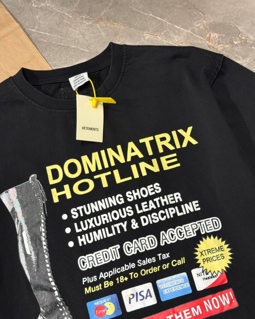 Футболка Vetements Dominatrix