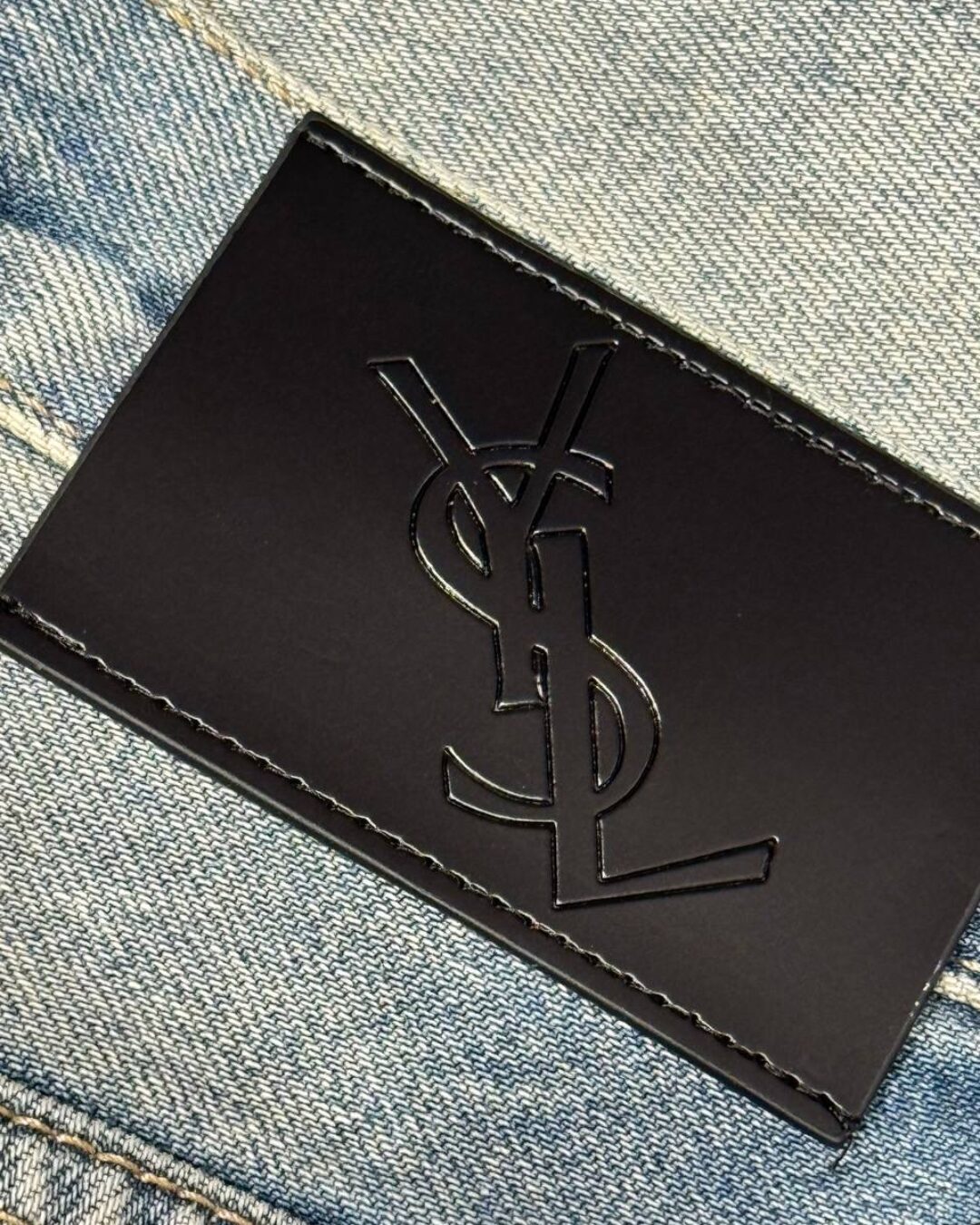 Джинсы Saint Laurent