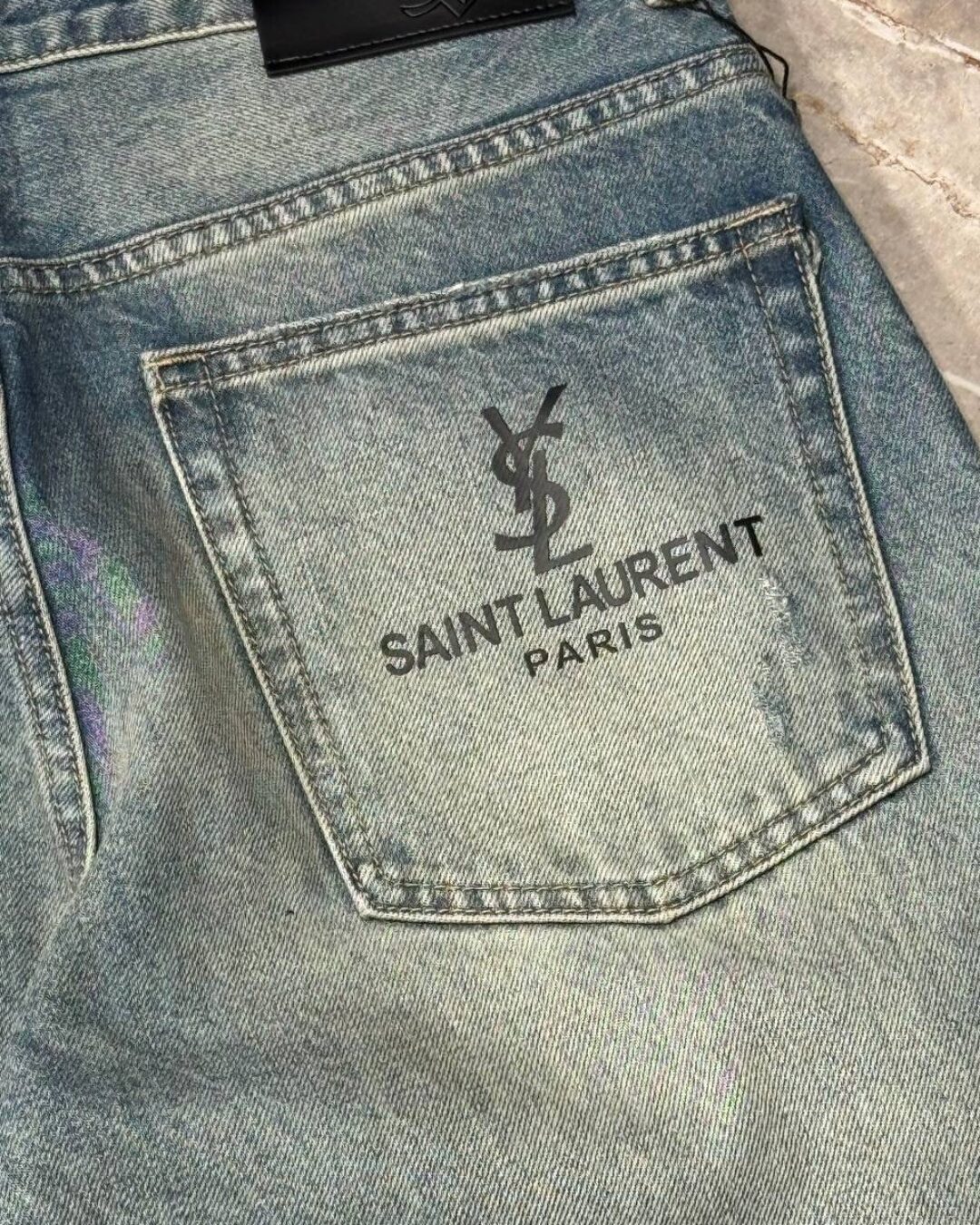 Джинсы Saint Laurent