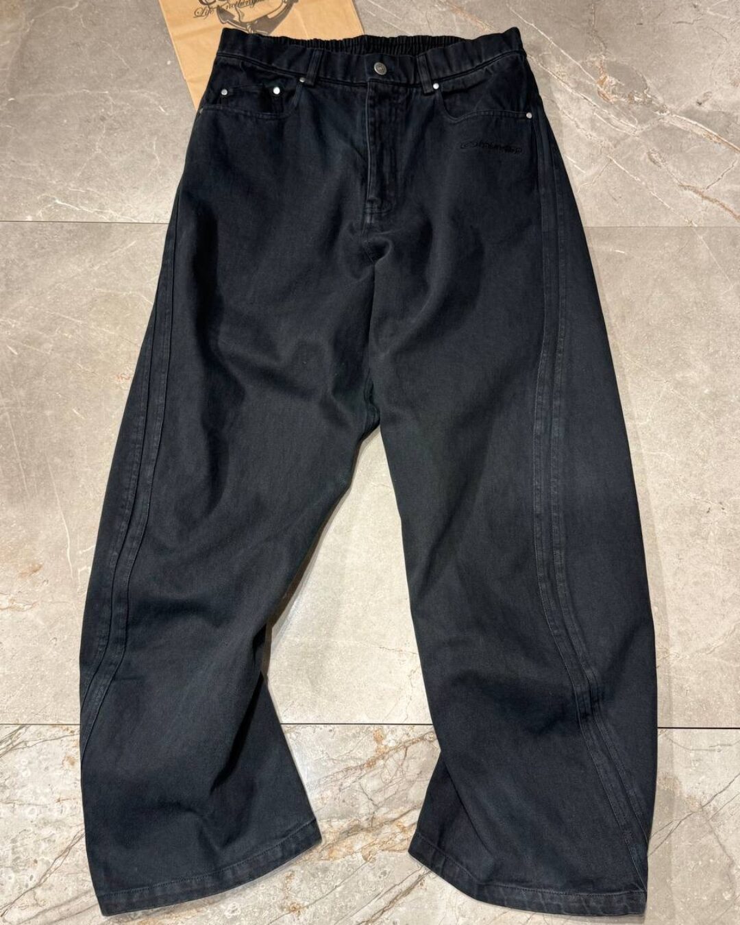 Джинсы Balenciaga