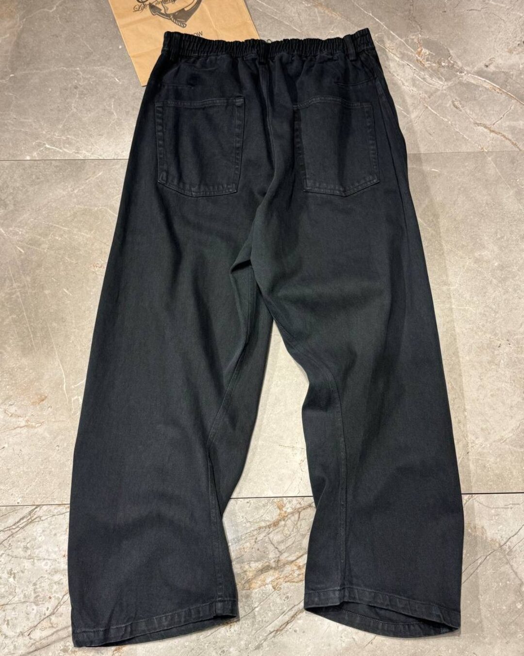 Джинсы Balenciaga