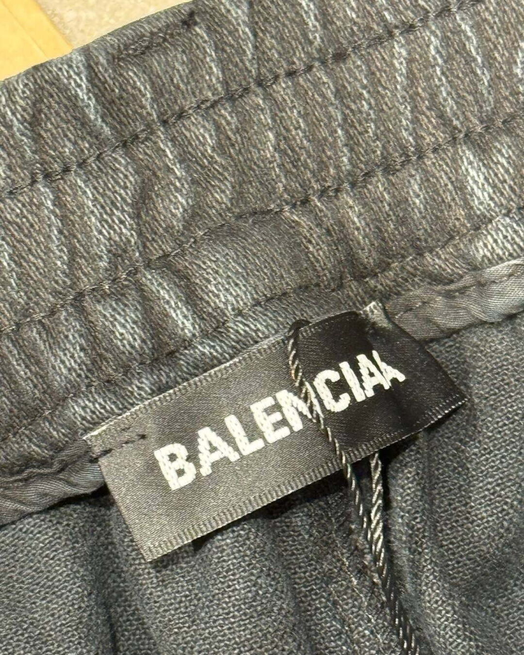 Джинсы Balenciaga — фото 6