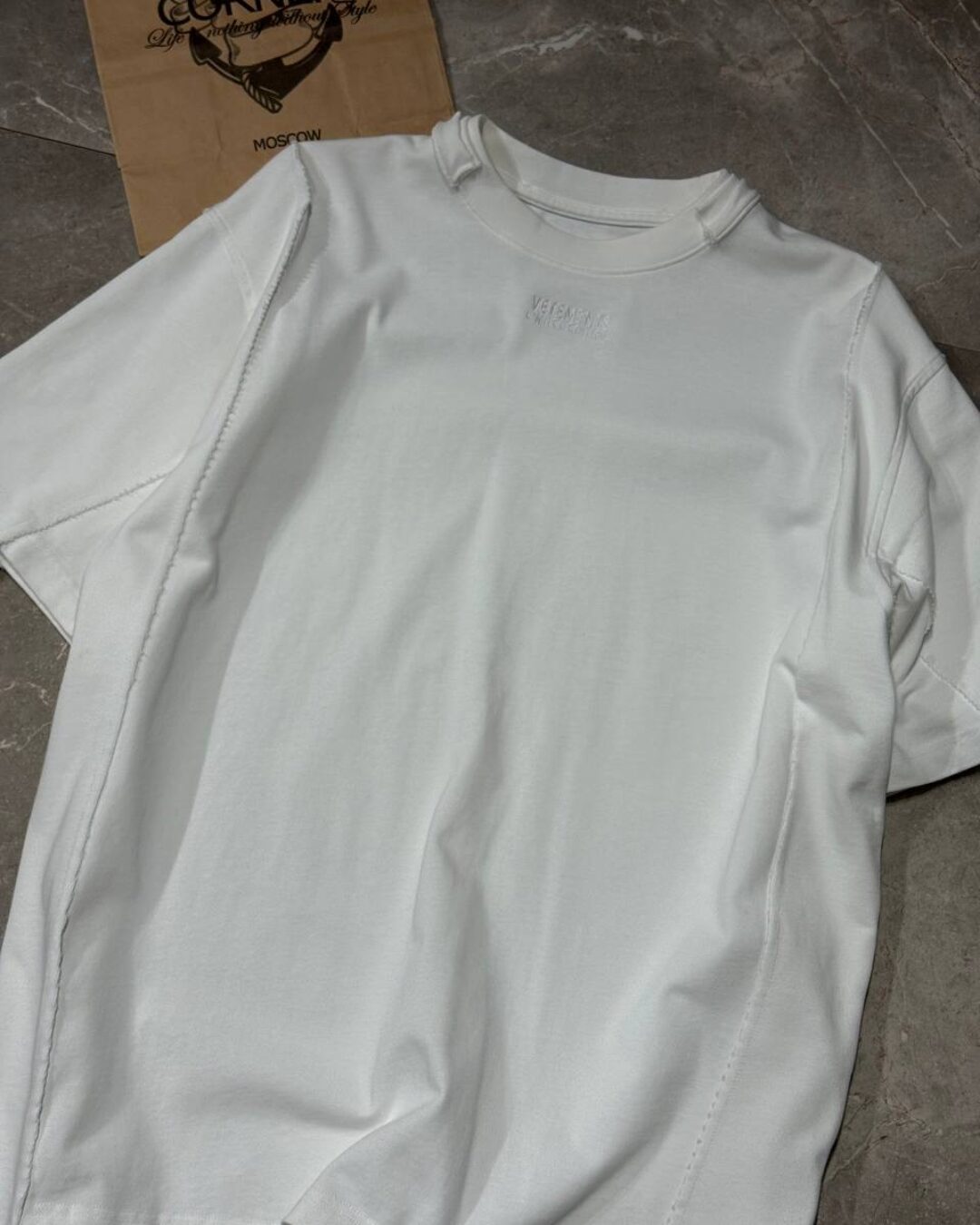 Футболка Vetements